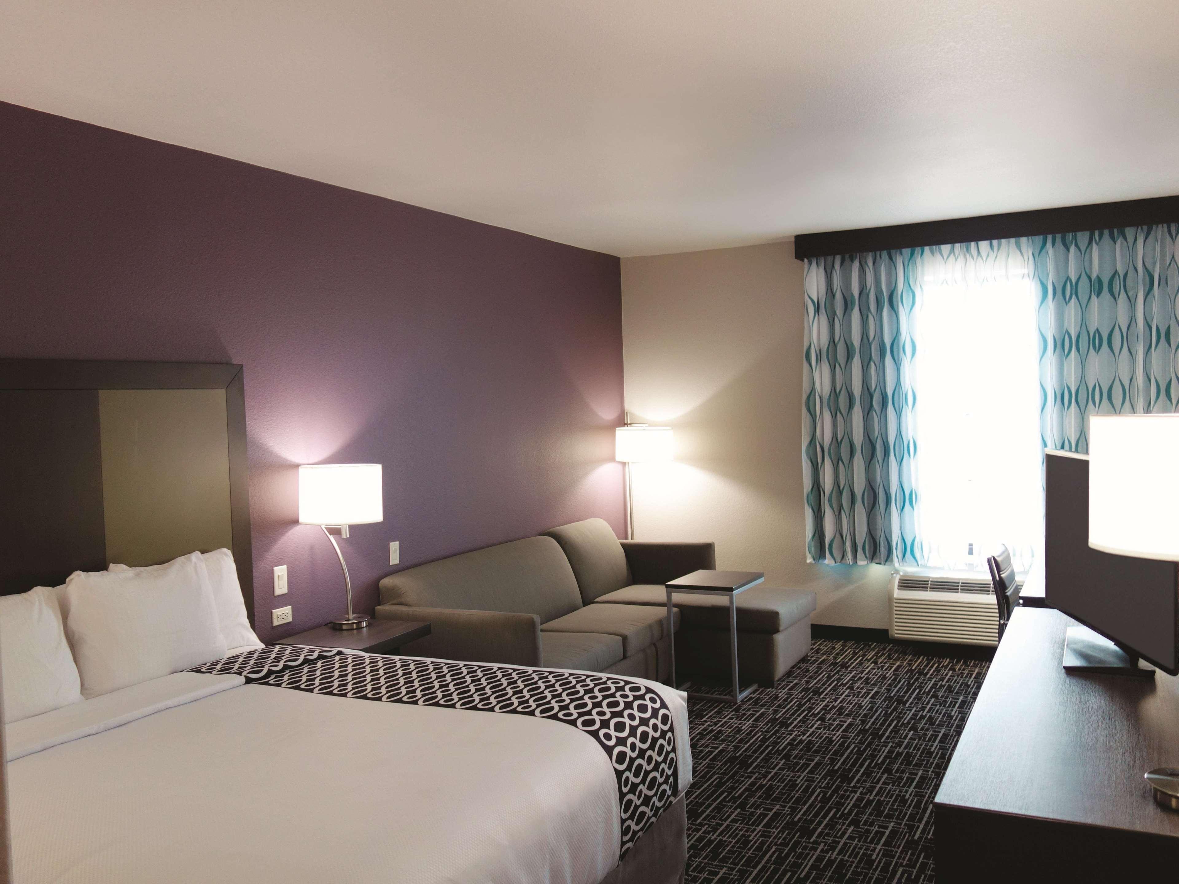 La Quinta By Wyndham Pampa Hotell Eksteriør bilde