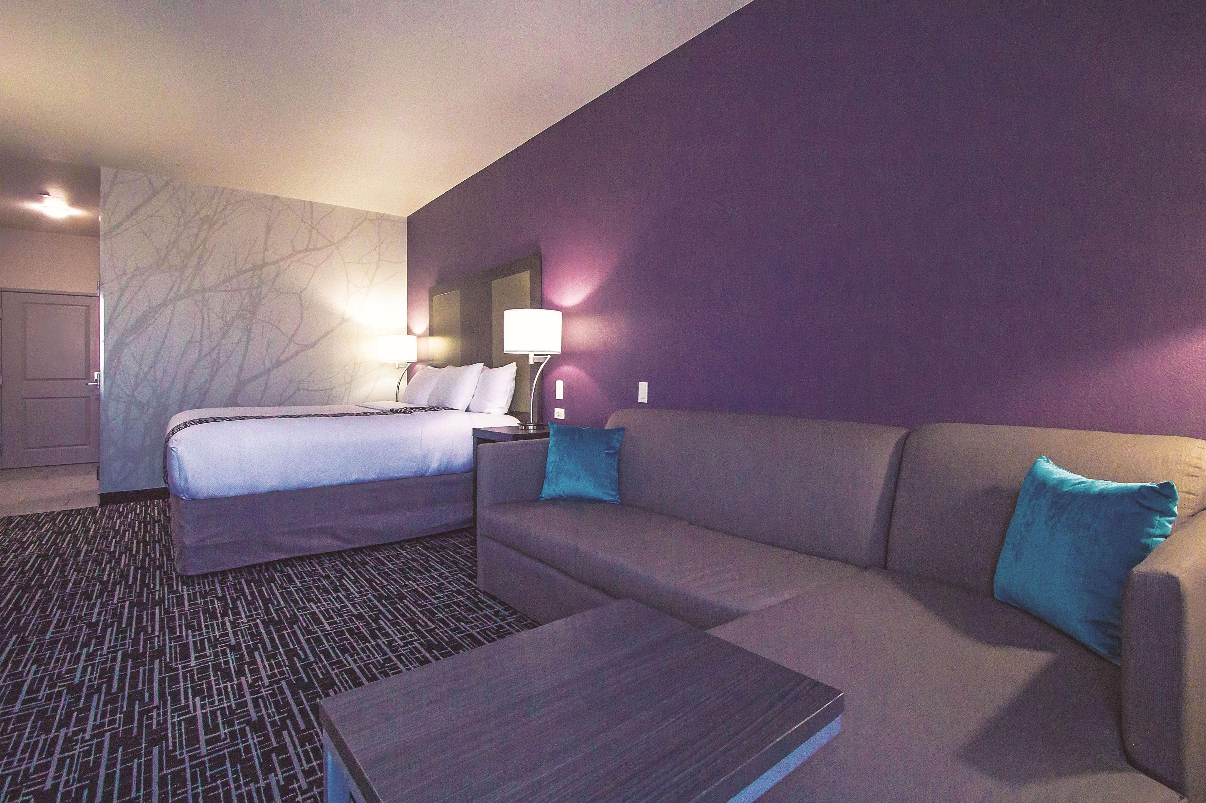 La Quinta By Wyndham Pampa Hotell Eksteriør bilde