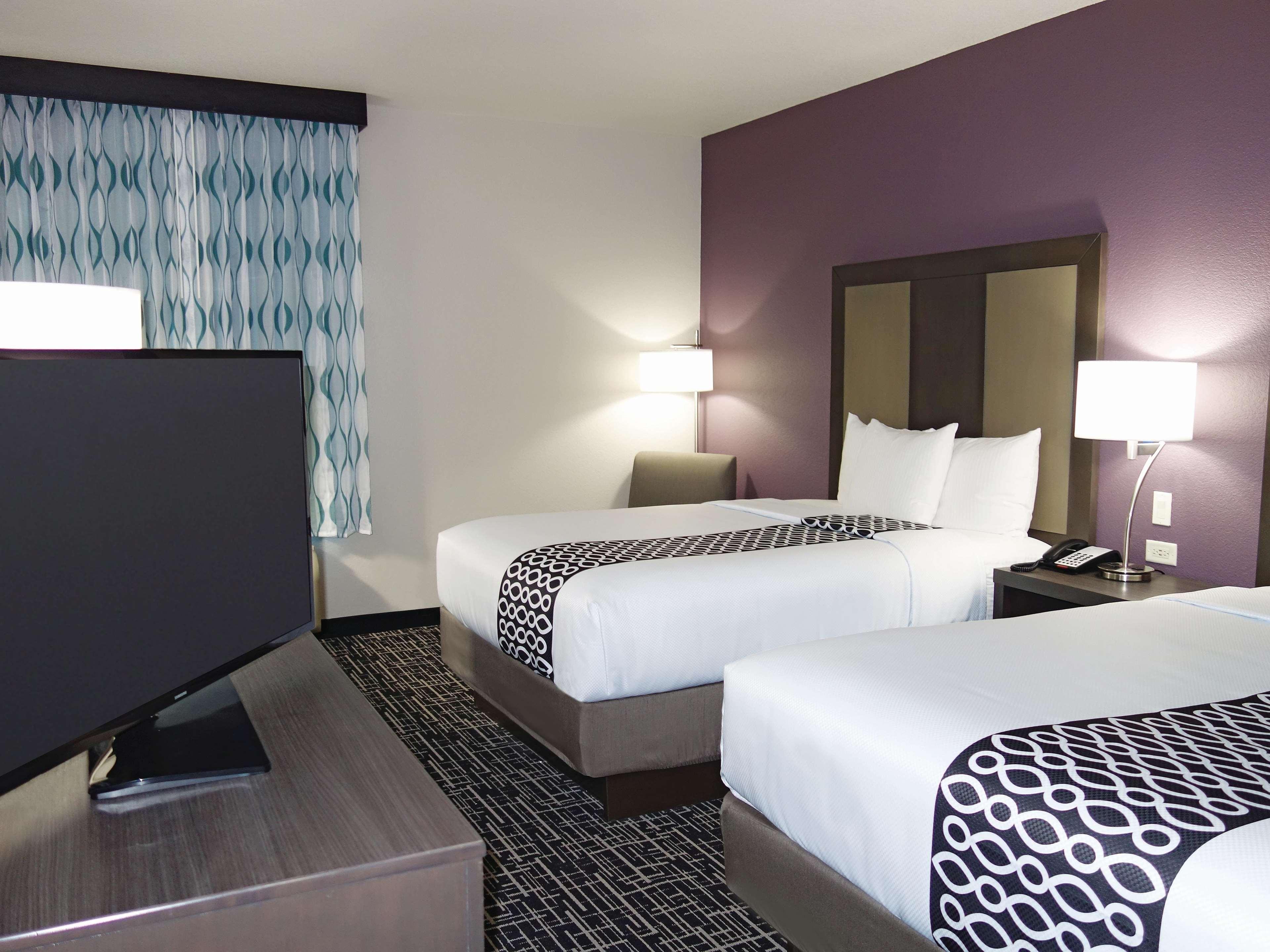 La Quinta By Wyndham Pampa Hotell Eksteriør bilde