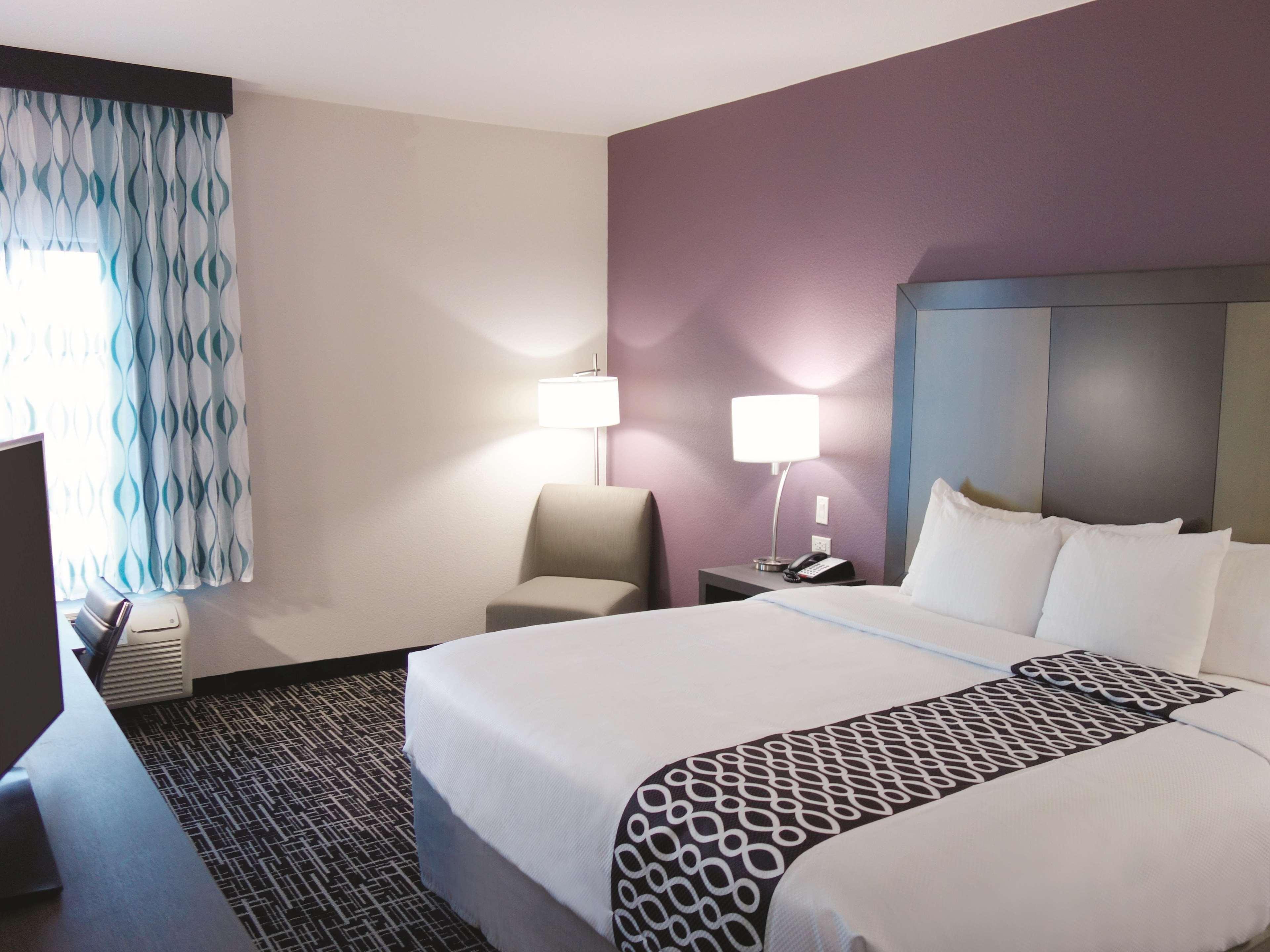 La Quinta By Wyndham Pampa Hotell Eksteriør bilde