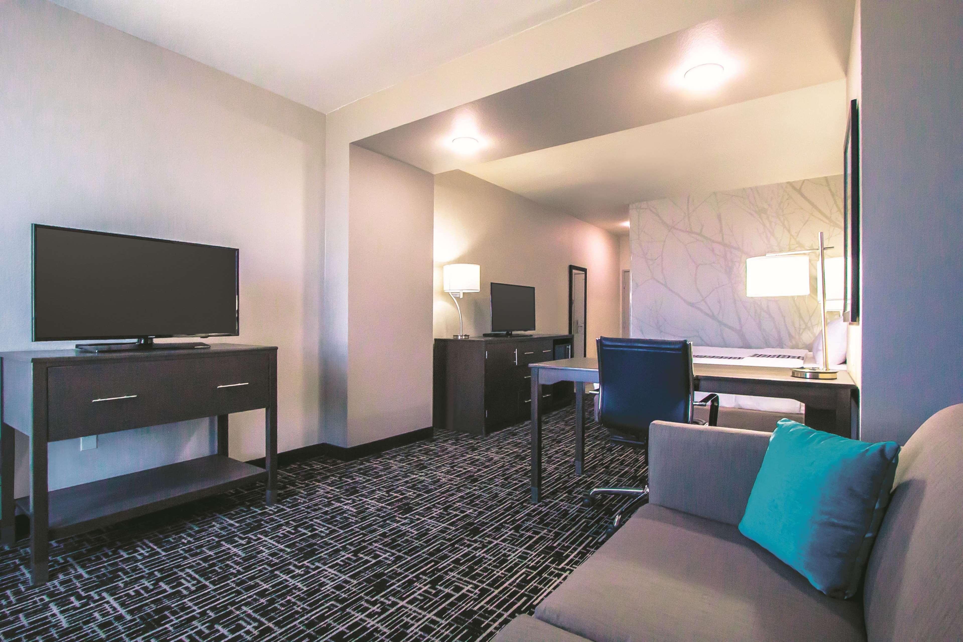 La Quinta By Wyndham Pampa Hotell Eksteriør bilde